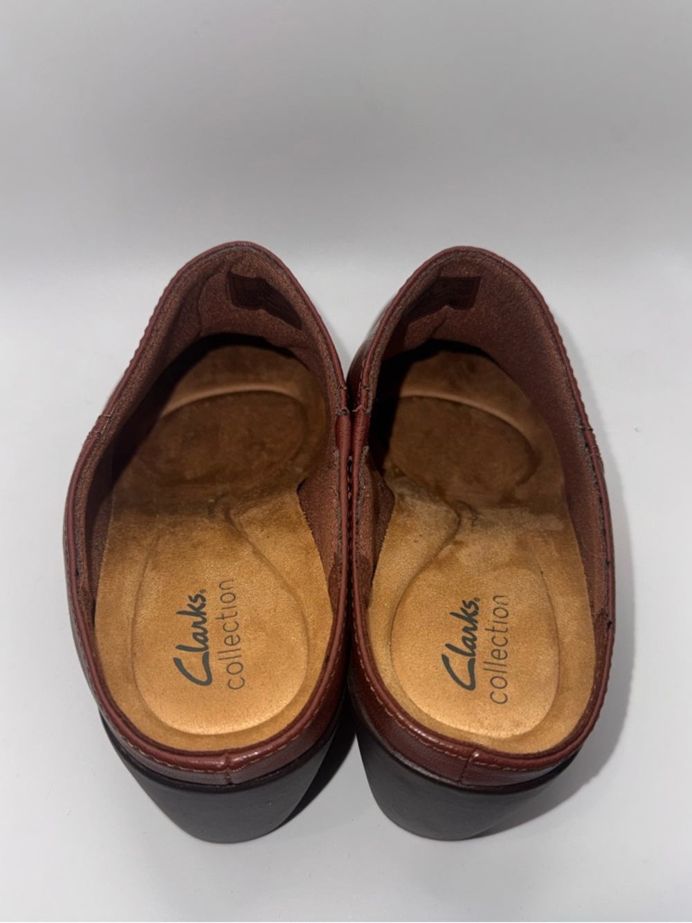 Clarks Women's Slip-On Mule in Chestnut Brown. Size 8.5. NWT - Picture 3 of 5